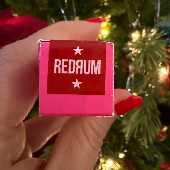 Giveaway! Jefferey Star Red Run Velour Liquid Lipstick - Picture 3 of 3